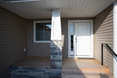 Front entrance area with Vector window